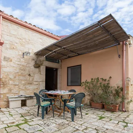 Casale Imperatore Apartment *